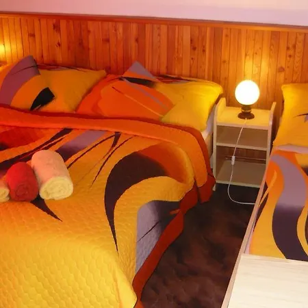 Apartment M Kladenske Rovne