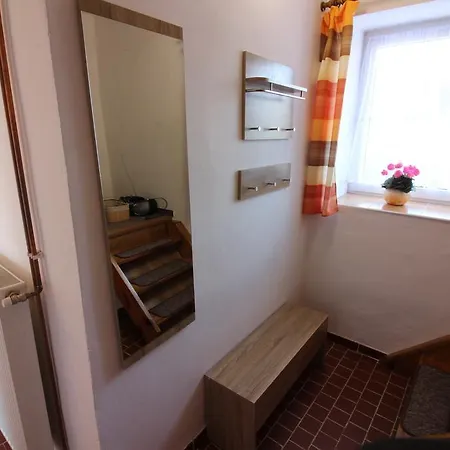 Apartment M *