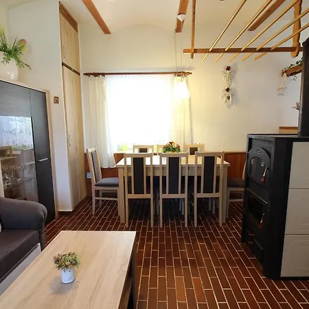 Apartment M